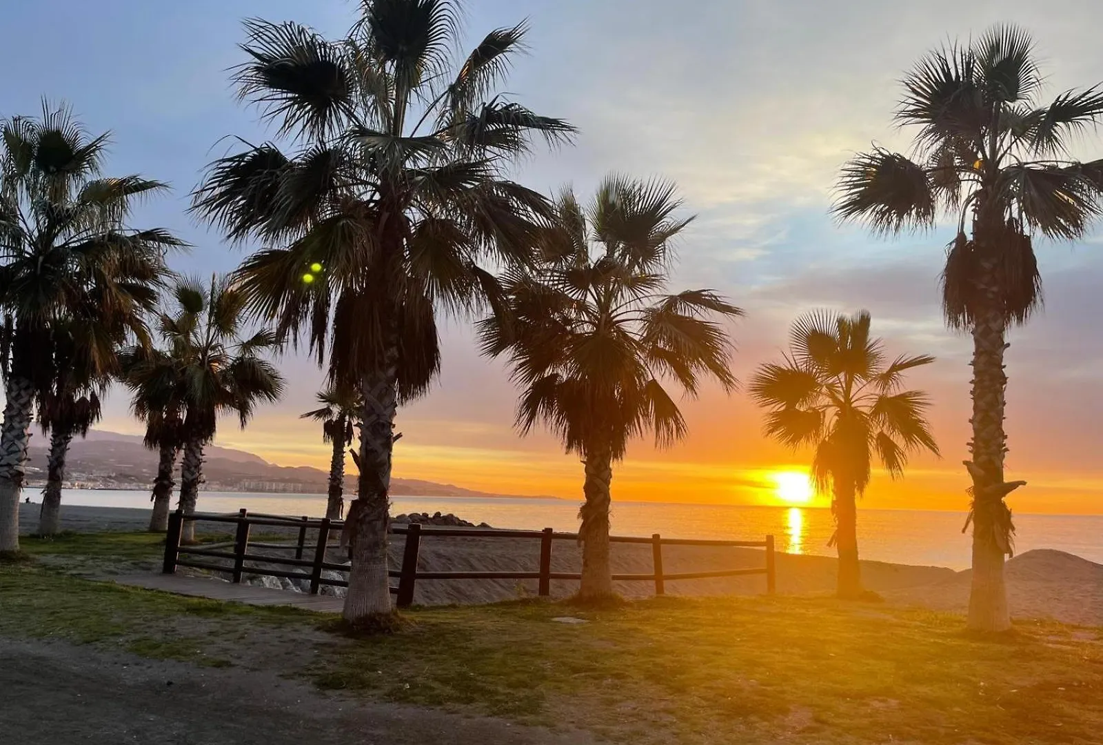 Torre Skyline - Torre Del Mar Apartamento