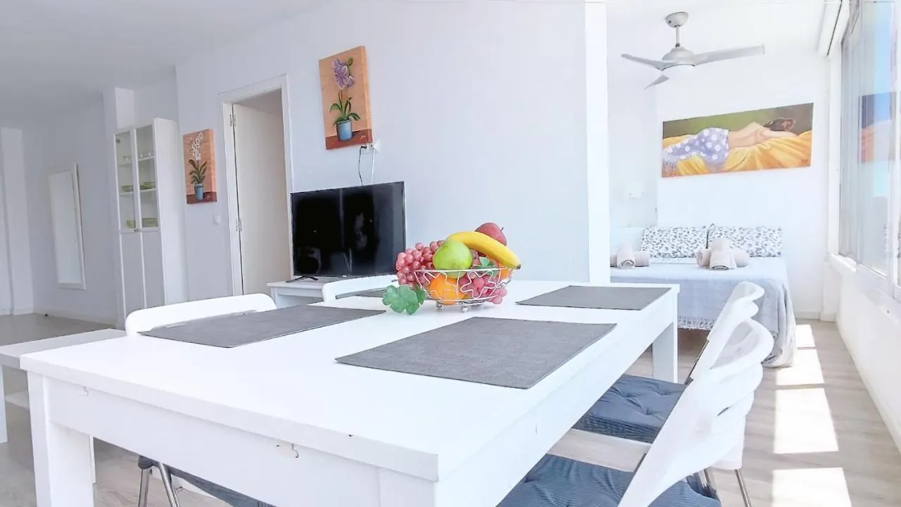Torre Skyline - Torre Del Mar Apartment